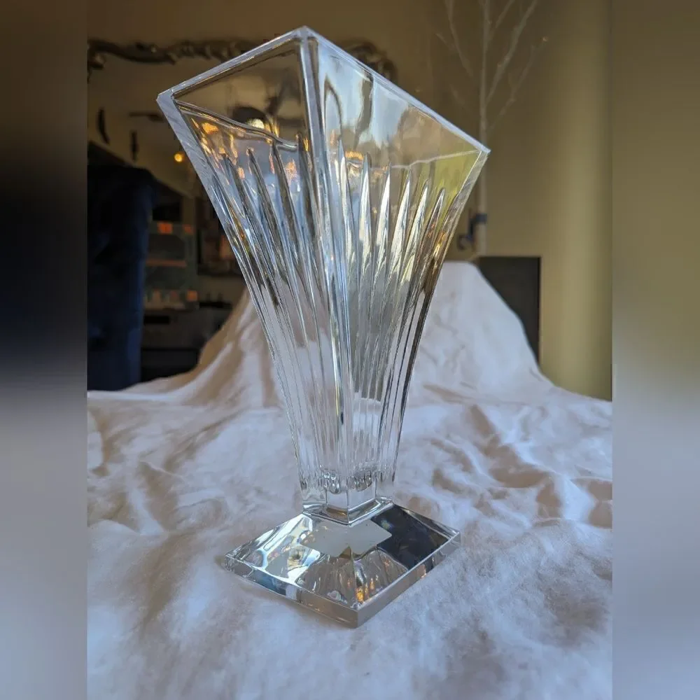 Waterford Crystal Clarion Limited Edition Flower Vase, 9 3/4